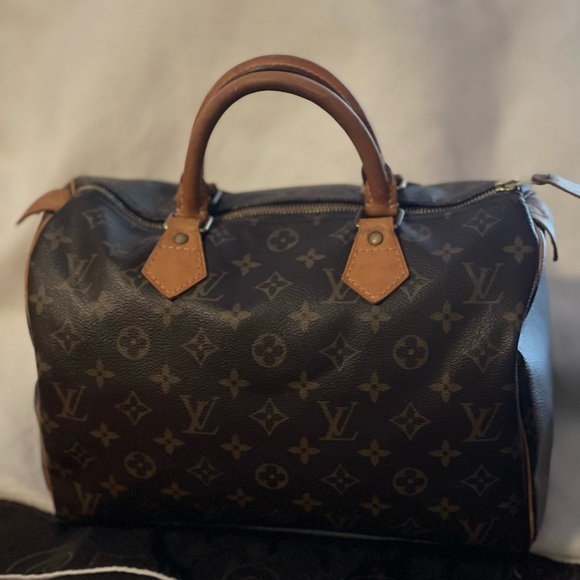 Louis Vuitton Handbags - Louis Vuitton Brown Monogram Speedy 30